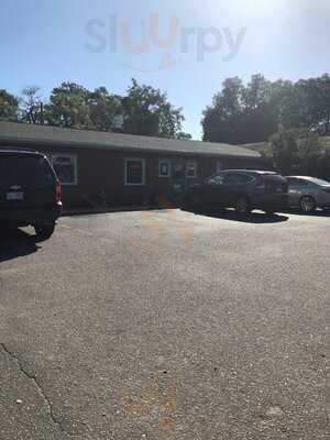 Local's Family Diner