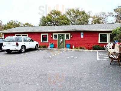 Local's Family Diner