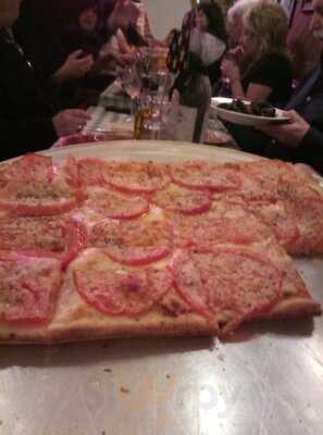 Solano's Lincoln Lounge