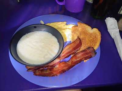 Taylor Cuisine Cafe & Catering