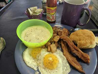 Taylor Cuisine Cafe & Catering