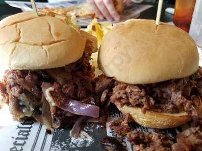 Dry Street Pub & Pizza