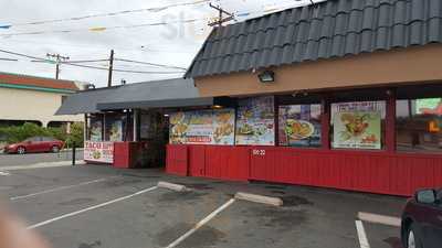 La Parrilla Guacamole Grill