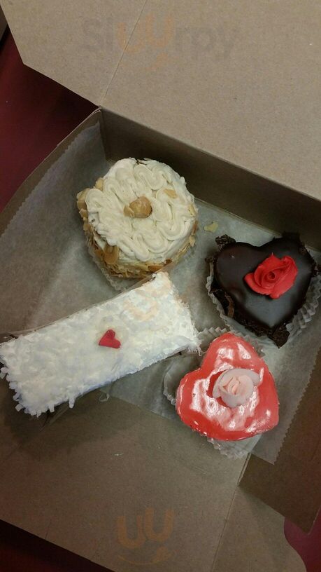 L'anjou Patisserie Francaise