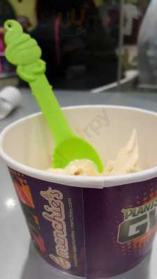 Menchie's Frozen Yogurt