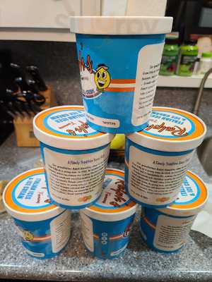 Ralph's Italian Ices & Ice Cream