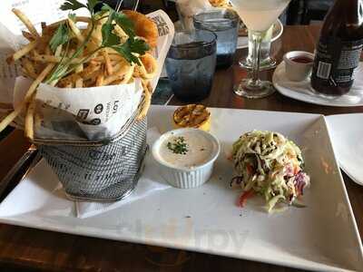 Opah Restaurant & Bar