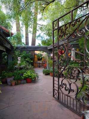 El Encanto Mexican Patio Cafe