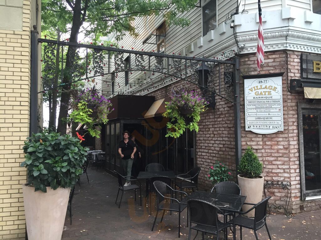 Barrique Kitchen And Wine Bar