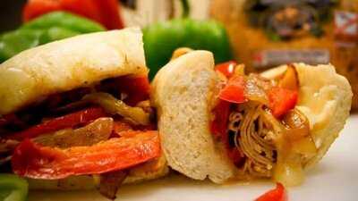 Holly's Deli & Desserts