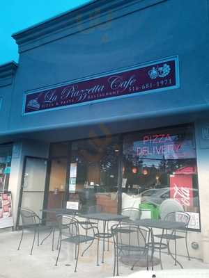 La Piazetta Cafe