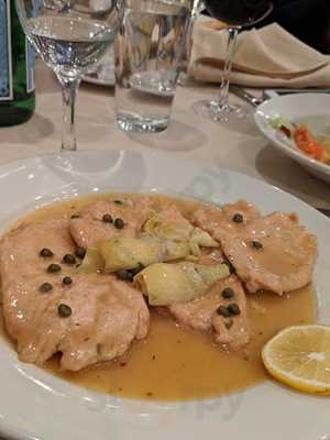 Mr. Joe's Pizzeria Restaurant