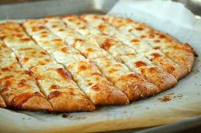 Pepperoni's Gourmet Pizza