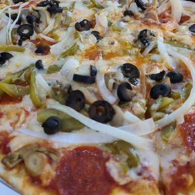 Luisa's Italian Restaurant And Pizzeria