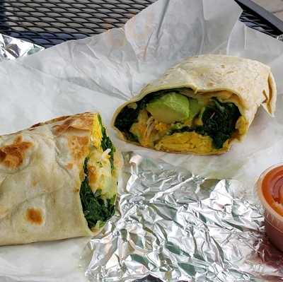 Aliso Bakery And Donuts