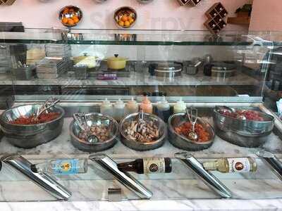 Big Fish Little Fish Poke