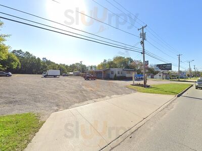 Jamms Midnight Moon Saloon