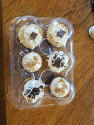 Chance Of Sprinkles Bake Shop