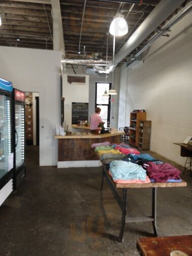 12 Bones Smokehouse South