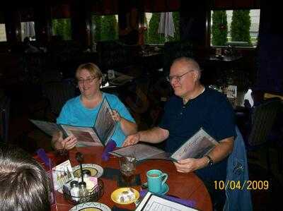 Caffe' Capri Italian Bar & Grille