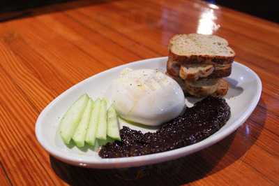 The Bearded Dogg Lounge - Photo 7