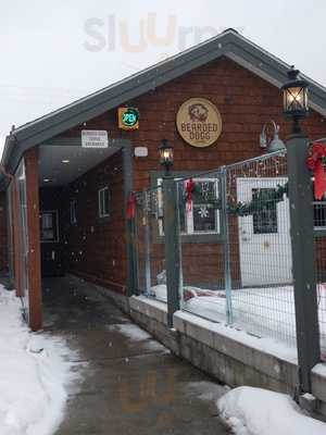 The Bearded Dogg Lounge