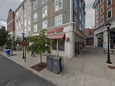 Mooyah Burgers, Fries & Shakes