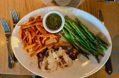 Bj's Restaurant & Brewhouse