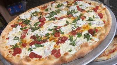 Nonna's Pizzeria & Restaurant