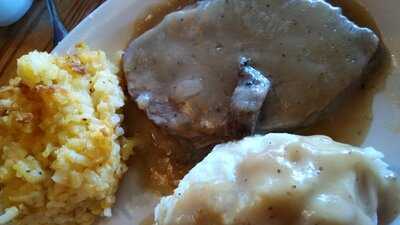 Cracker Barrel Old Country Store