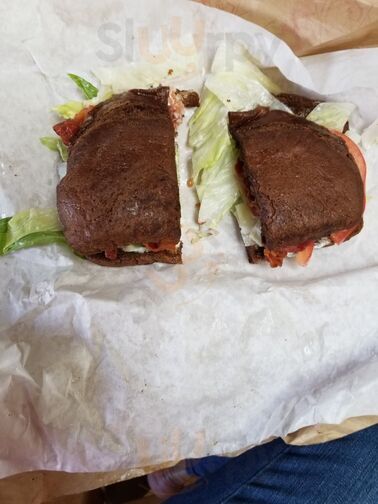 Tommy's Red Hots