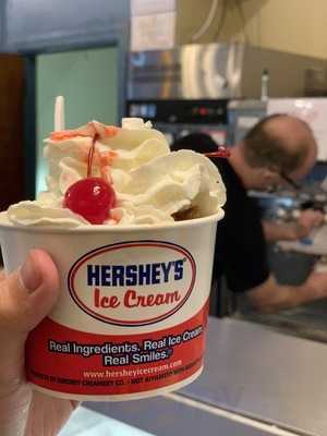 Mccool's Ice Cream Parlour