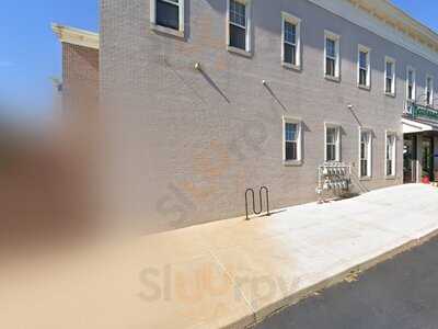 Cru Wine Bar And Shop