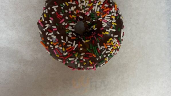 Happy Donuts