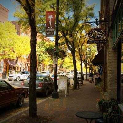 Rico's Pizza And Subs