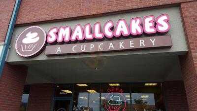 Smallcakes Cupcakery