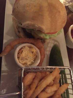 Rocco's Tuscany Bar And Grill