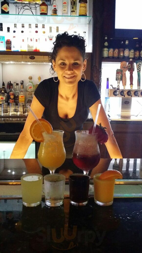 32 Degrees Ice Bar & Lounge