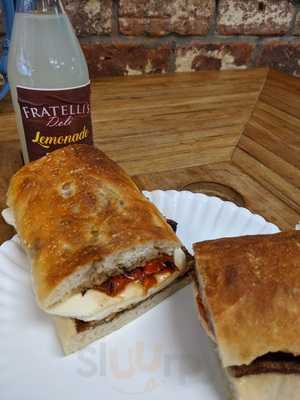 Fratelli's Deli