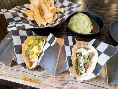 Corner Grill & Drinkery