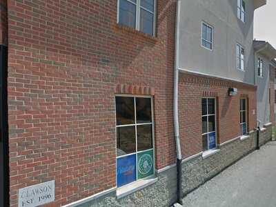 Corner Grill & Drinkery