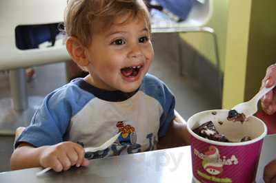 Menchie's Frozen Yogurt