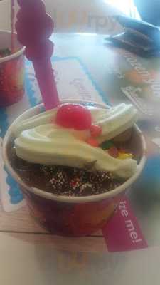 Menchie's Frozen Yogurt