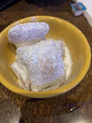 Gulf Shores Restaurant & Grill