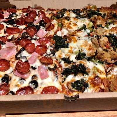 De Petrillo's Pizza & Bakery