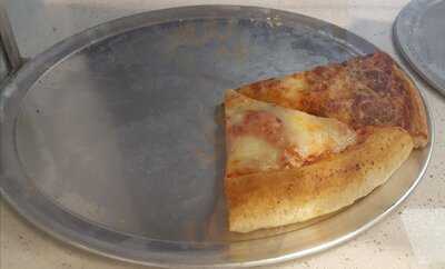 Hunki's Kosher Pizza