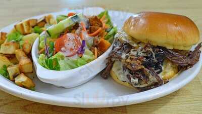 Egg Harbor Cafe