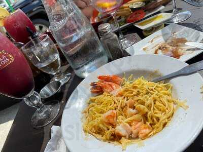 Delvino's Grill & Pasta House