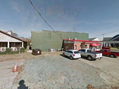 Louie's Cafe