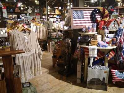 Cracker Barrel